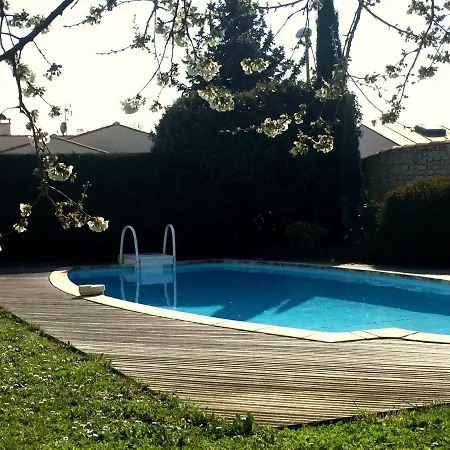 Maison + Piscine Chauffee Pres La Rochelle * Lagord
